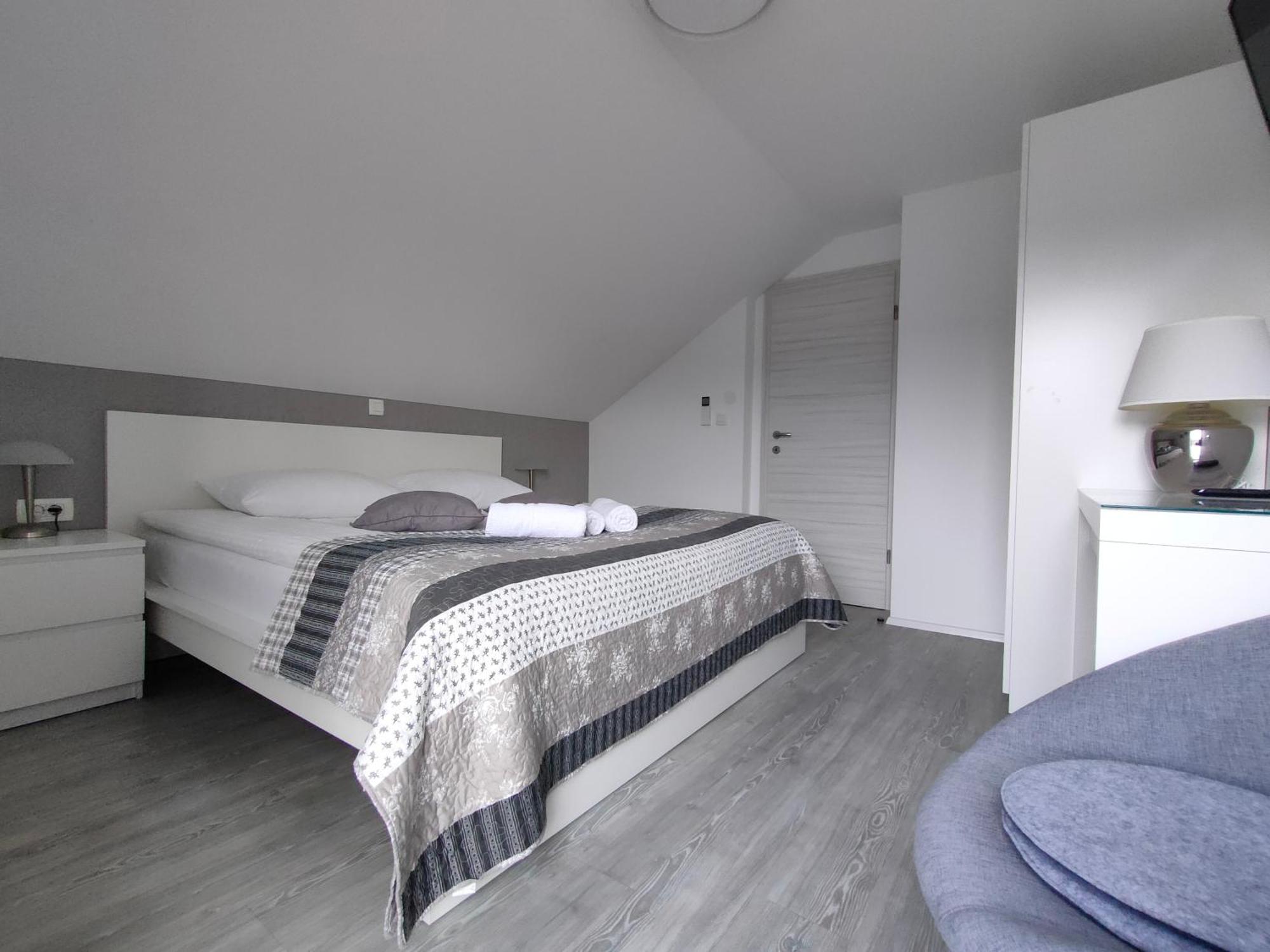 Apartments & Rooms Aleksandra Bled Extérieur photo